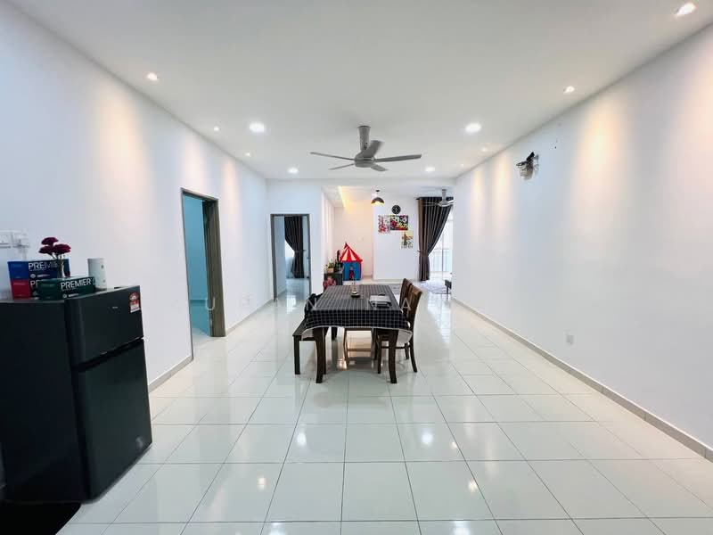 Apartment for Sale at Pangsapuri Setia Impian @ Kajang - Fauran Nawawi - Living Room - PropertyGuru.com.my