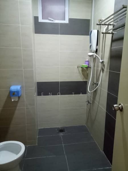 Kondominium untuk Disewa di P' Residence - Jeno Tan - Bathroom - PropertyGuru.com.my