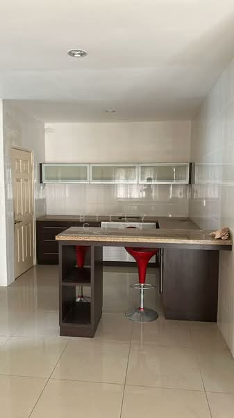 Rumah Berkembar untuk Dijual di Taman Bukit Prima (Cheras) - Billy Chan - Kitchen - PropertyGuru.com.my