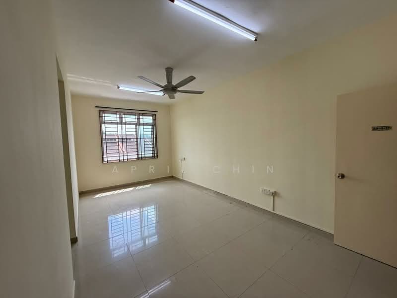 Flat for Rent at Flat Bukit Indah - April Chin - Interior - PropertyGuru.com.my