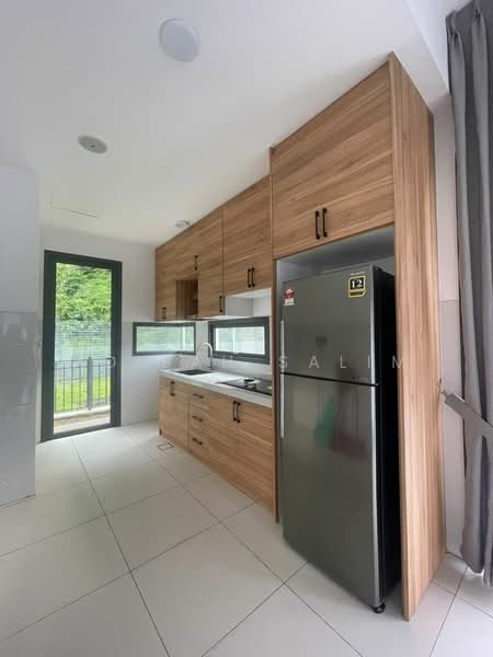 Rumah Teres untuk Dijual di Shah Alam (Selangor) - Adibah Salim - Kitchen - PropertyGuru.com.my