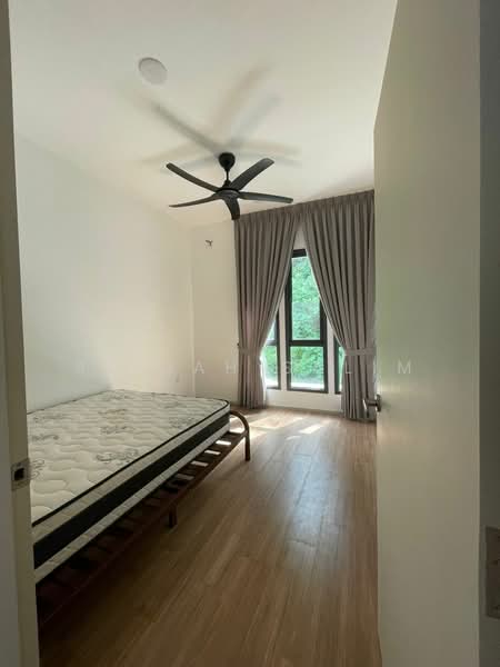 Rumah Teres untuk Dijual di Shah Alam (Selangor) - Adibah Salim - Bedroom - PropertyGuru.com.my