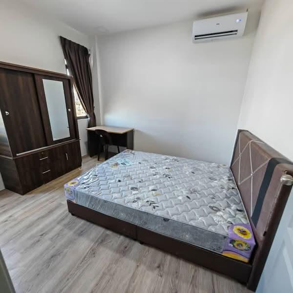 Rumah Bandar untuk Disewa di Kuching (Sarawak) - Jeno Tan - Bedroom - PropertyGuru.com.my