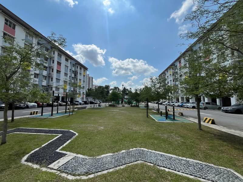 Pangsapuri untuk Dijual di Pangsapuri Sentosa - Halim Mazlan - Exterior - PropertyGuru.com.my