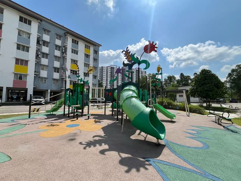 Pangsapuri untuk Dijual di Pangsapuri Sentosa - Halim Mazlan - Playground - PropertyGuru.com.my