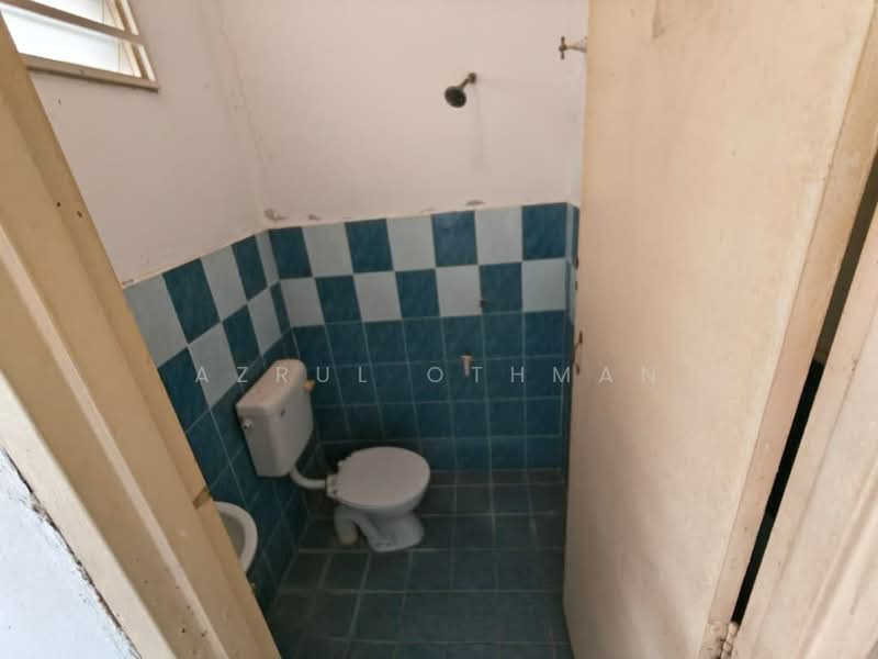 Rumah Teres 1 Tingkat untuk Dijual di Labu (Negeri Sembilan) - Azrul Othman - Bathroom - PropertyGuru.com.my