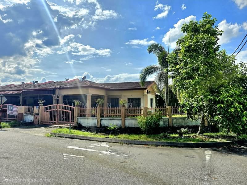 1-storey Terraced House for Sale in Taman Pelangi Semenyih (Semenyih) - Ilman Nahri - Exterior - PropertyGuru.com.my