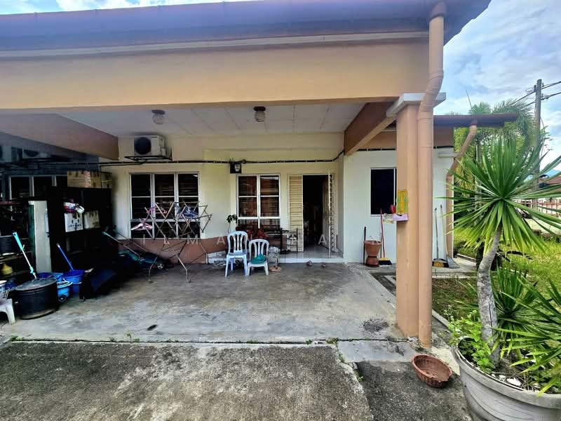 1-storey Terraced House for Sale in Taman Pelangi Semenyih (Semenyih) - Ilman Nahri - Exterior - PropertyGuru.com.my