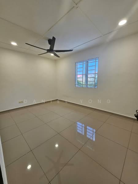 2-storey Terraced House for Sale in Taman Bukit Tiram (Ulu Tiram) - Daniel Yong - Interior - PropertyGuru.com.my