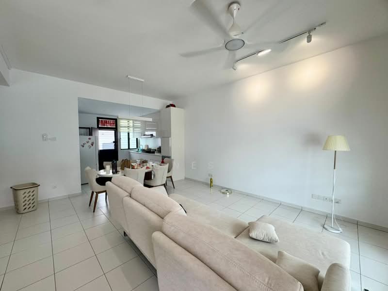Rumah Teres 2 Tingkat untuk Dijual di Taman Austin Duta (Tebrau) - Agnes . - PropertyGuru.com.my