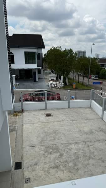 Rumah Berkembar untuk Dijual di Taman Nusa Idaman (Iskandar Puteri (Nusajaya)) - Melinda Ee - Exterior - PropertyGuru.com.my