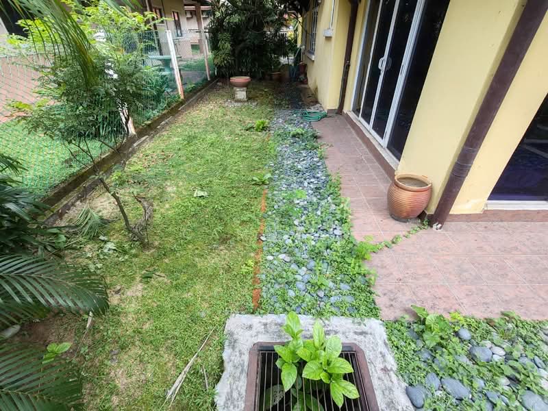 Rumah Berkembar untuk Dijual di Bandar Sri Damansara (Selangor) - Cammy N - Garden - PropertyGuru.com.my