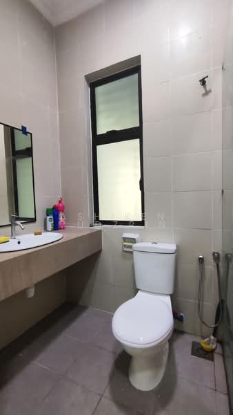 Rumah Bandar untuk Dijual di Bandar Tun Hussein Onn (Cheras) - Ashiken Mudzrin - PropertyGuru.com.my
