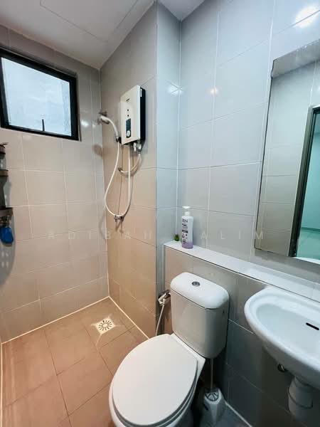Service Residence for Sale at Residensi Setia Impian - Adibah Salim - Bathroom - PropertyGuru.com.my