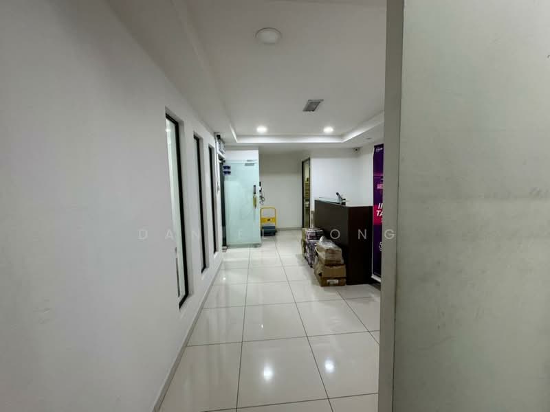 Kedai untuk Disewa di Taman Johor Jaya (Johor Bahru) - Daniel Yong - Corridor - PropertyGuru.com.my
