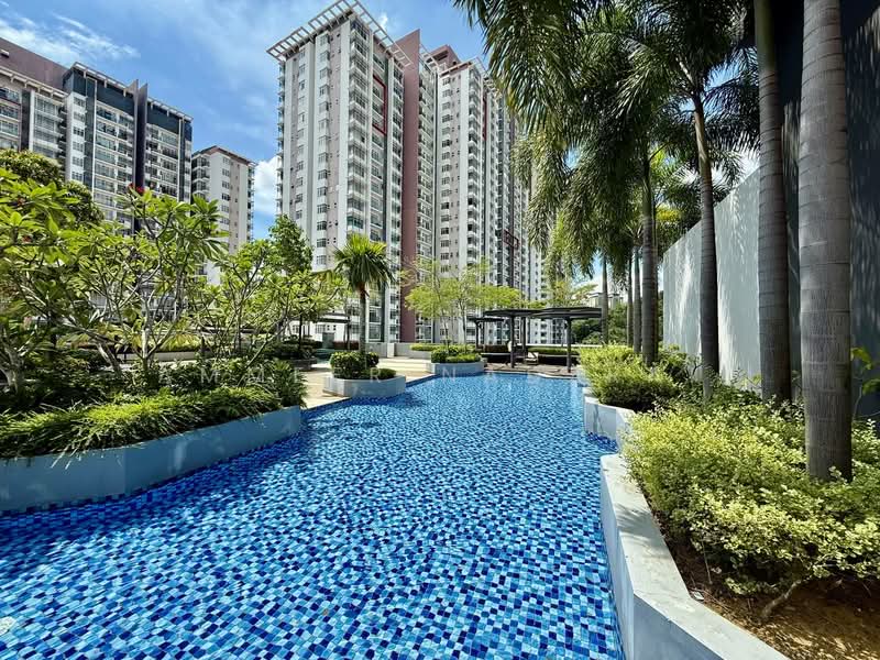 Condominium for Sale at Setia Seraya Residences - Ammeer Nadzrai - Pool - PropertyGuru.com.my