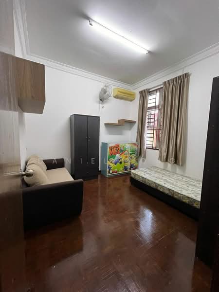 Rumah Teres 2 Tingkat untuk Disewa di Taman Setia Indah (Tebrau) - Daniel Yong - Bedroom - PropertyGuru.com.my