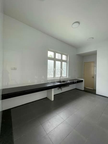 Link Bungalow for Sale in Setia Alam (Selangor) - Nadiah Abdullah - Kitchen - PropertyGuru.com.my