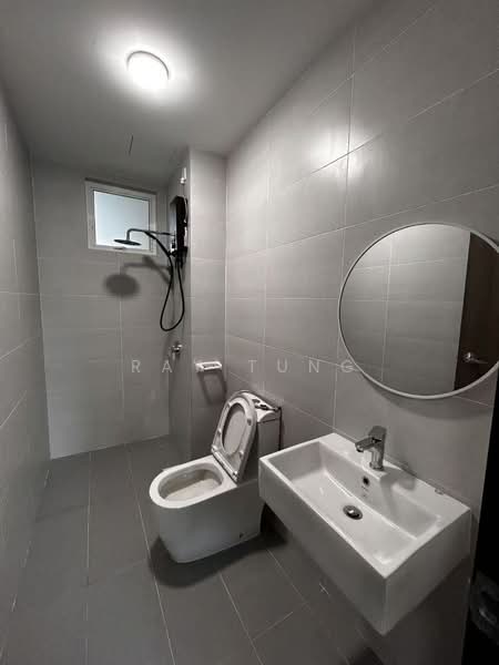 Service Residence for Rent at TRELLIS RESIDENCES - Ray Tung - Bathroom - PropertyGuru.com.my