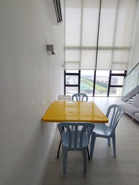 Servis Apartment untuk Disewa di The Square @ One City - Owen Loke - Dining Room - PropertyGuru.com.my