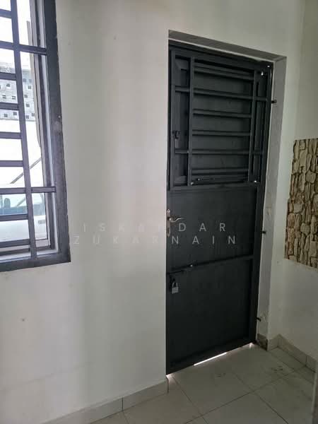 Rumah Teres 3 Tingkat untuk Dijual di Johor Bahru (Johor) - Iskandar Zukarnain - Entrance - PropertyGuru.com.my