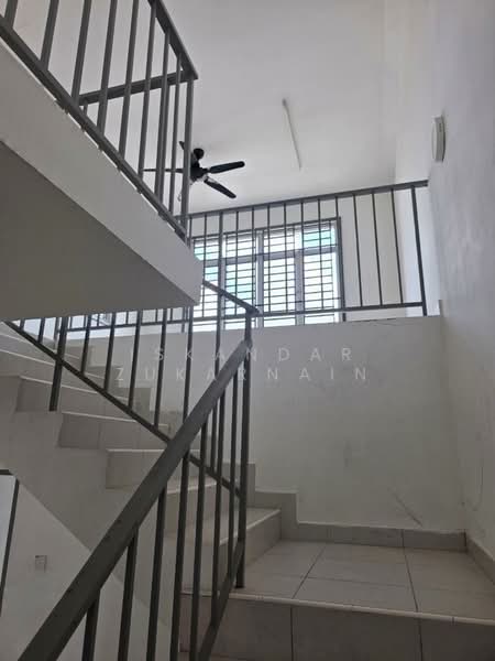 Rumah Teres 3 Tingkat untuk Dijual di Johor Bahru (Johor) - Iskandar Zukarnain - Interior - PropertyGuru.com.my