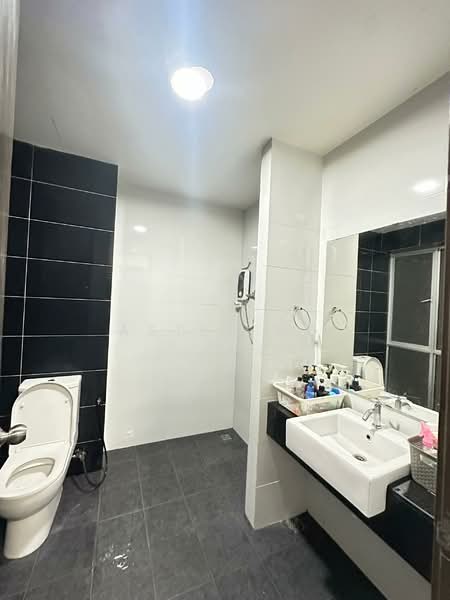 Condominium for Sale at Platinum III - Aster Ng - Bathroom - PropertyGuru.com.my
