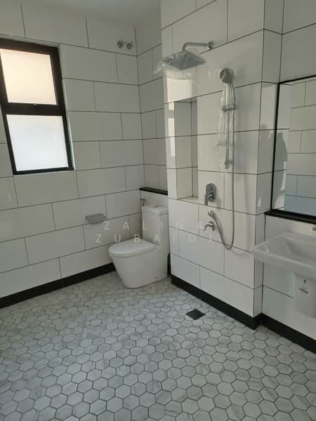 Rumah Berkembar untuk Dijual di Shah Alam (Selangor) - Zalina Zubaidi - PropertyGuru.com.my