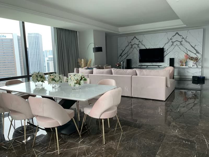 Servis Apartment untuk Dijual di St Regis - Mr Wan - Living Room - PropertyGuru.com.my
