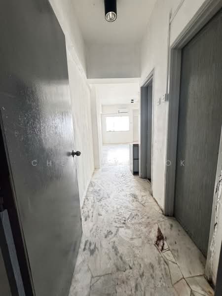 Apartment for Rent at Menara Putra - Chee Wye Kok - Corridor - PropertyGuru.com.my