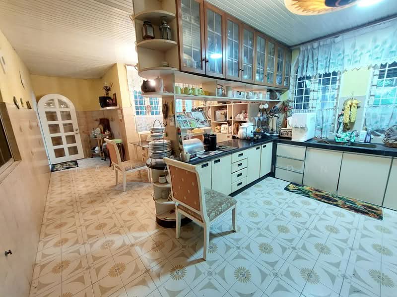 Rumah Banglo untuk Dijual di Taman Melawati (Ulu Kelang) - Shafika Shahidin - Kitchen - PropertyGuru.com.my