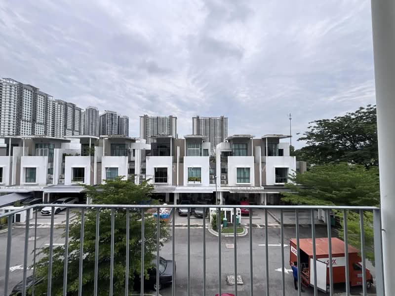 3-storey Terraced House for Sale in Cyberjaya (Selangor) - Azizirrahim . - Exterior - PropertyGuru.com.my