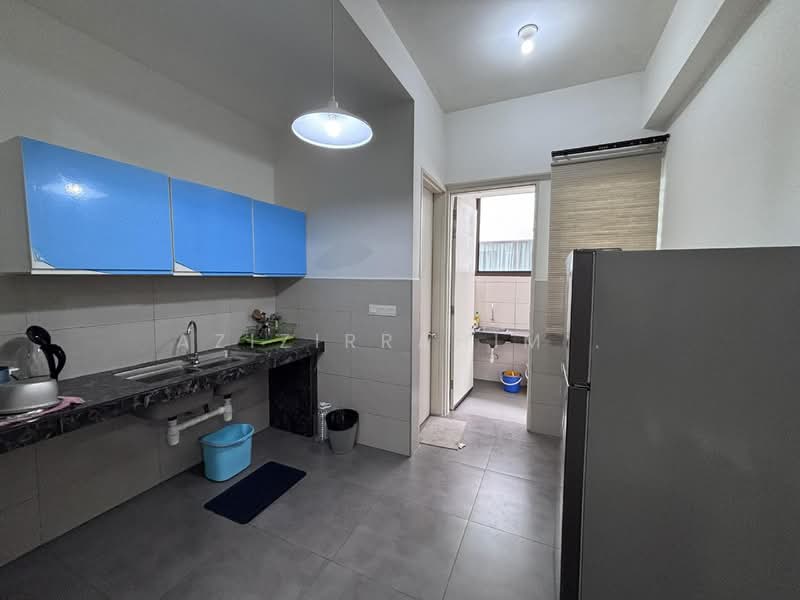 3-storey Terraced House for Sale in Cyberjaya (Selangor) - Azizirrahim . - Kitchen - PropertyGuru.com.my