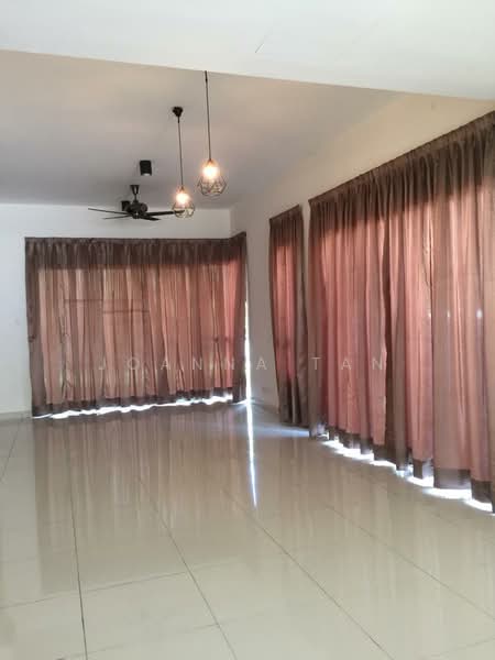 Rumah Teres 2 Tingkat untuk Disewa di Bandar Tropicana Aman (Telok Panglima Garang) - Joanna Tan - Living Room - PropertyGuru.com.my