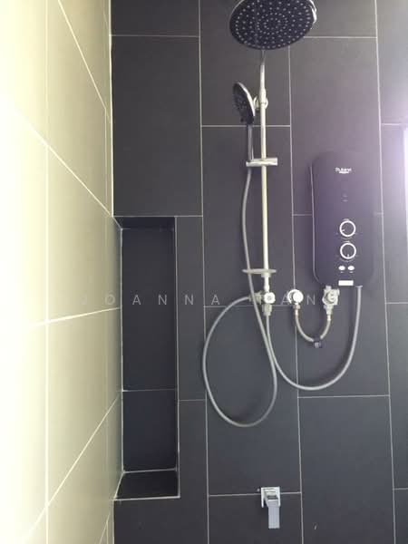 Rumah Teres 2 Tingkat untuk Disewa di Bandar Tropicana Aman (Telok Panglima Garang) - Joanna Tan - Bathroom - PropertyGuru.com.my