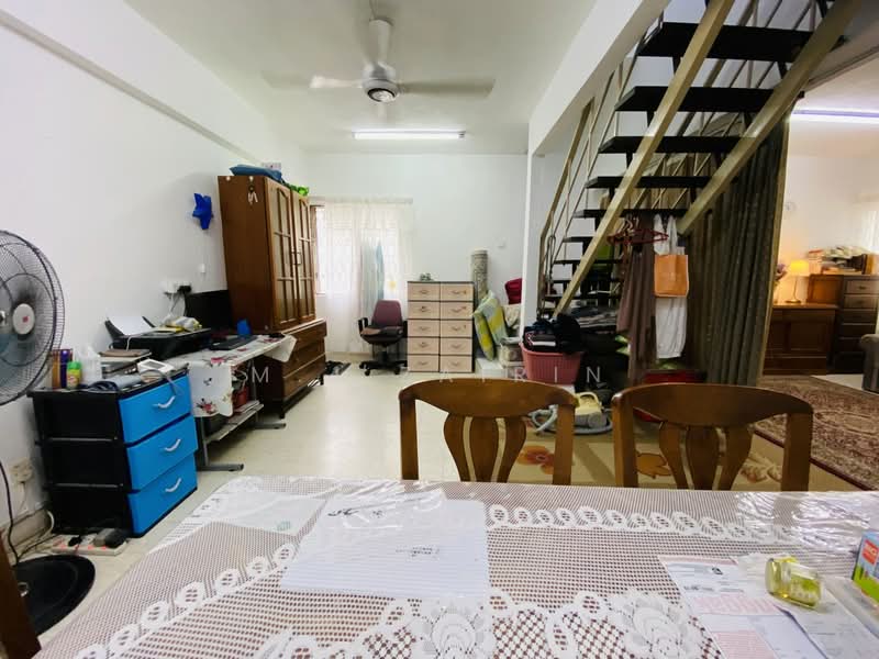 Rumah Teres 2 Tingkat untuk Dijual di Ulu Kelang (Kuala Lumpur) - M.J Zairin - Living Room - PropertyGuru.com.my