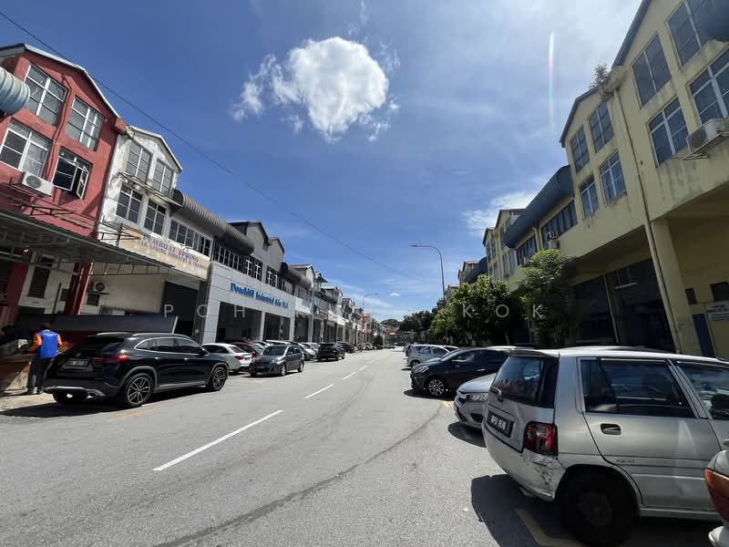 Terrace Factory for Sale in Taman Usahawan (Kepong) - Poh Kwen Kok - PropertyGuru.com.my