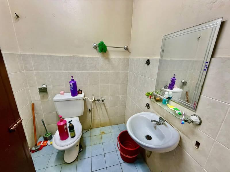2-storey Terraced House for Sale in Bandar Nusaputra (Puchong) - Wan Azlan Ahmad - PropertyGuru.com.my