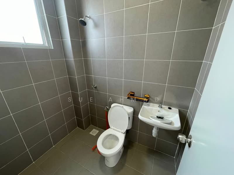 2-storey Terraced House for Sale in Taman Arawana (Lenggeng) - Sue Ahmad - Bathroom - PropertyGuru.com.my
