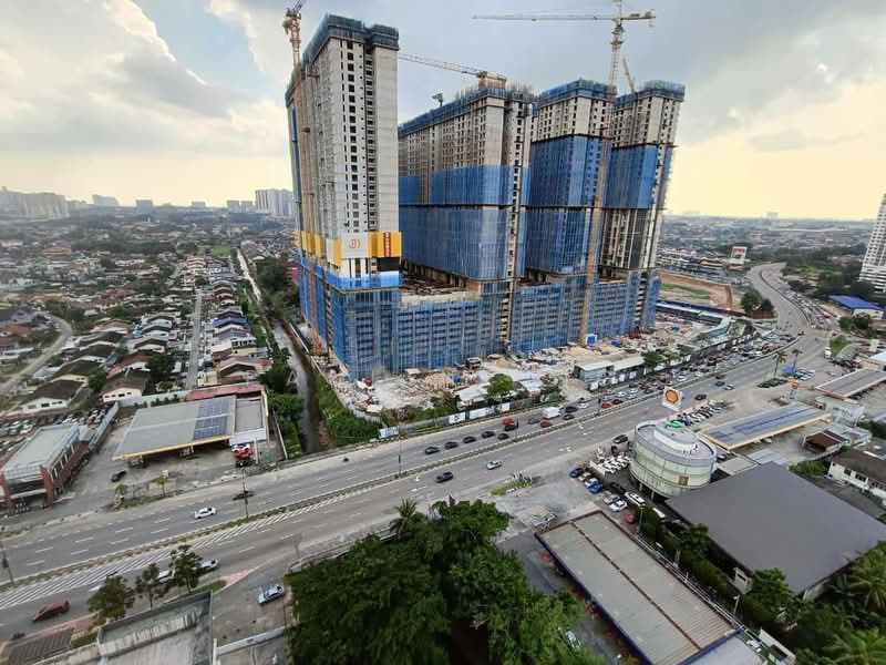 Service Residence for Rent at Residences @ 1 Tebrau - Pauline Ng - Exterior - PropertyGuru.com.my