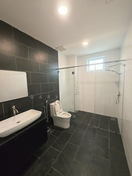 Semi-Detached House for Rent in Tiger Lane (Ipoh) - Gary Tang - Bathroom - PropertyGuru.com.my