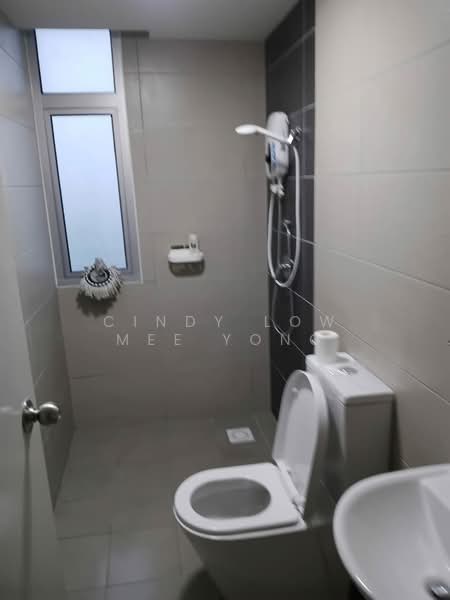 Servis Apartment untuk Dijual di MIRAI Residences - Cindy Low Mee Yong - Bathroom - PropertyGuru.com.my