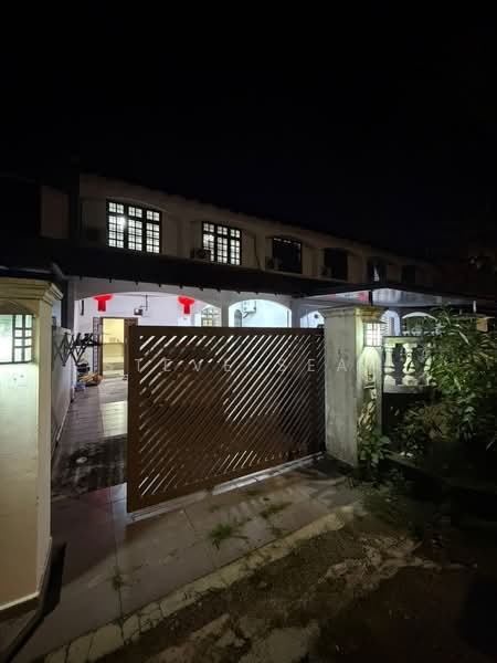 2-storey Terraced House for Rent in Johor Bahru (Johor) - Steve Seah - Exterior - PropertyGuru.com.my