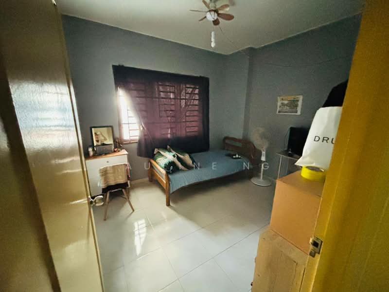 Pangsapuri untuk Dijual di Seri Mutiara Apartment - Pauline Ng - Bedroom - PropertyGuru.com.my