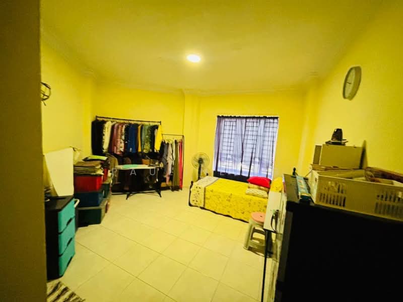 Pangsapuri untuk Dijual di Seri Mutiara Apartment - Pauline Ng - Bedroom - PropertyGuru.com.my