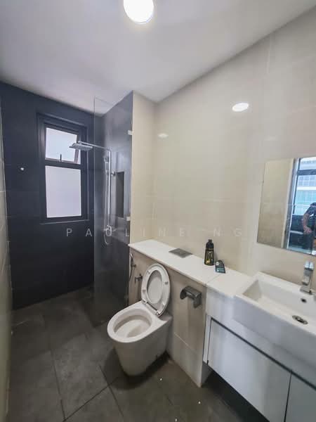 Servis Apartment untuk Disewa di Setia Sky 88 - Pauline Ng - Bathroom - PropertyGuru.com.my