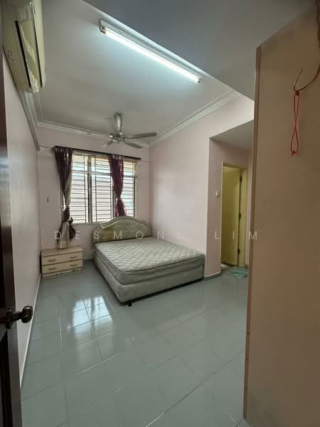 Rumah Teres 1.5 Tingkat untuk Dijual di Taman Bukit Jaya (Ulu Tiram) - Desmond Lim - Bedroom - PropertyGuru.com.my