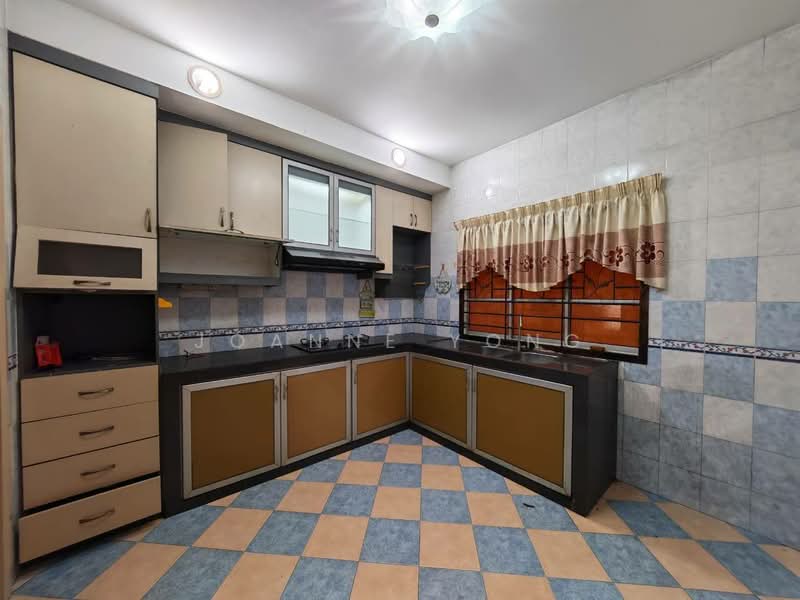 Semi-Detached House for Rent in Johor Bahru (Johor) - Joanne Yong - Kitchen - PropertyGuru.com.my