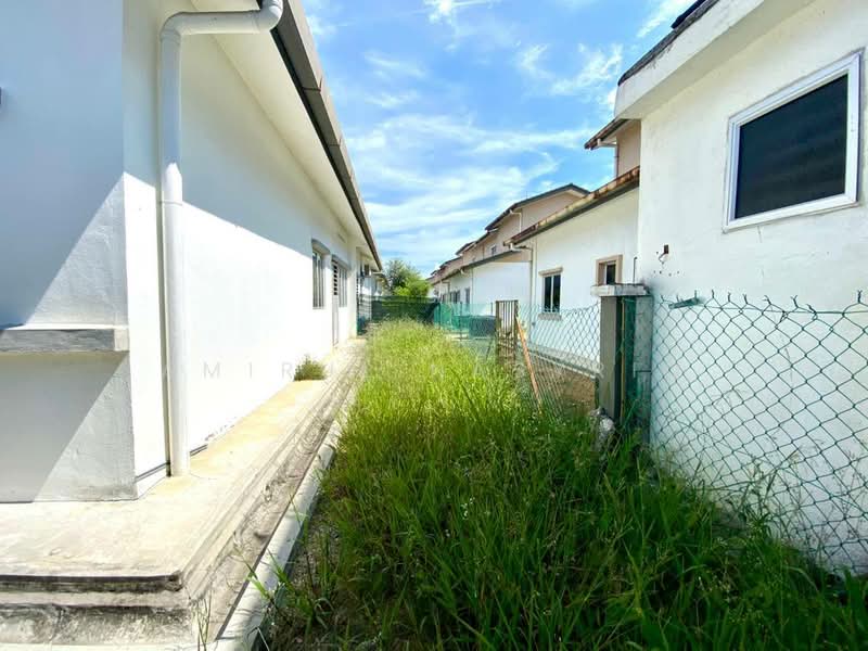 Semi-Detached House for Sale in Kapar (Selangor) - Amirul Nasyriq - Exterior - PropertyGuru.com.my