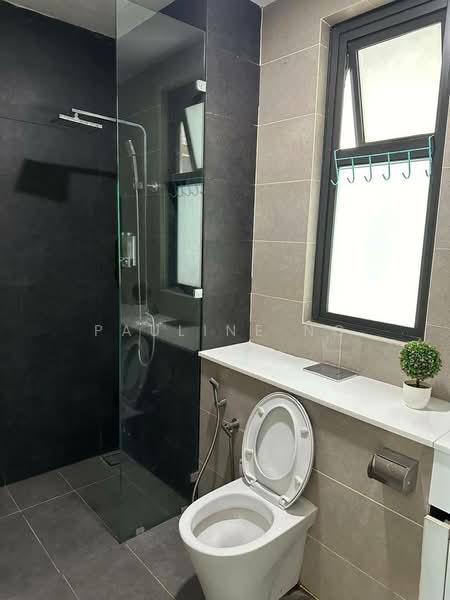 Servis Apartment untuk Disewa di Setia Sky 88 - Pauline Ng - Bathroom - PropertyGuru.com.my